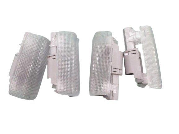 8123030200 طقم مفتاح إضاءة مصباح باب المجاملة لسيارة تويوتا فورتشنر GUN156 سعة 2.8 لتر أصلي