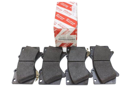 4465YZZR2 Lexus LX570 URJ201 5.7L V8 LX450 4.5L V8 Front Brake Pads Set Genuine