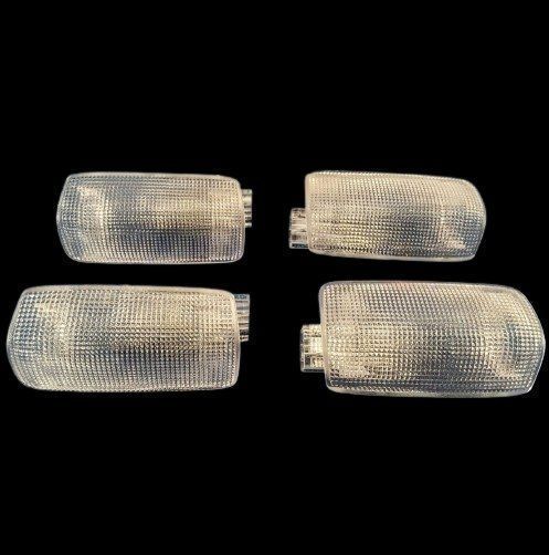 8123048020 Toyota LandCruiser Serie 200 Kit de luces de cortesía para puerta Juego de 4 originales